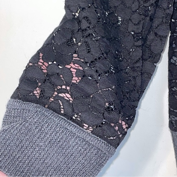 TORY BURCH | Merino Wool Kammy Crewneck Sweater Lace Sleeves Women’s Size Small - Picture 4 of 8